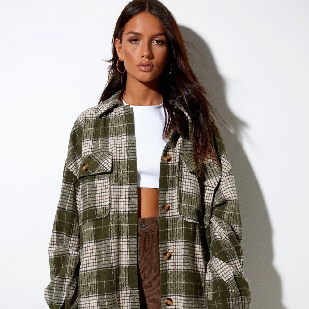 Green flannel / top